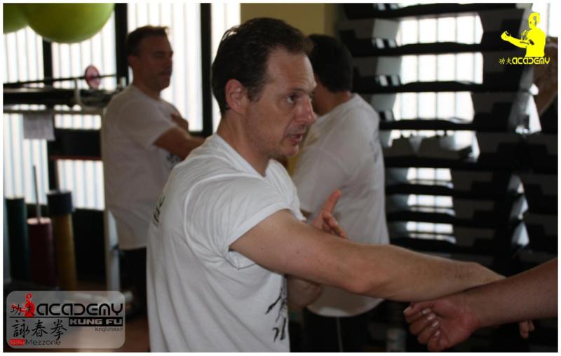 Kung Fu Italia Caserta Frosinone Foggia wing chun ving tjun arti marziali sanda tai chi difesa personale Sifu Mezzone (1)